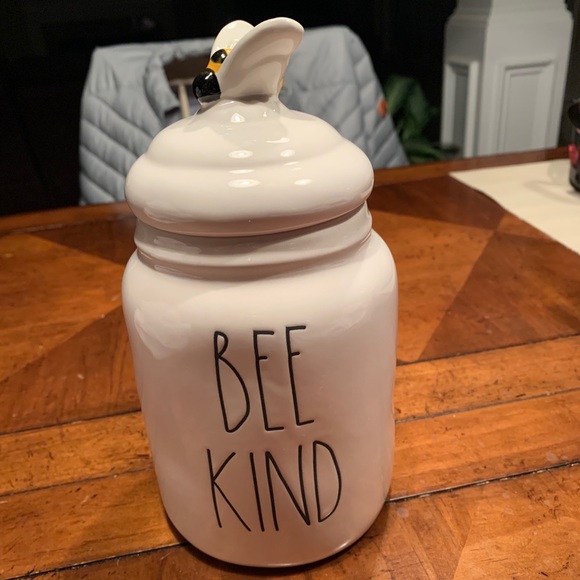 Rae Dunn bee mine baby canister with bee top